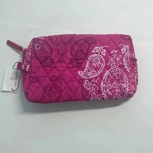 NWT Vera Bradley Stamped Paisley Zippered Medium Cosmetic Case - Picture 1 of 7